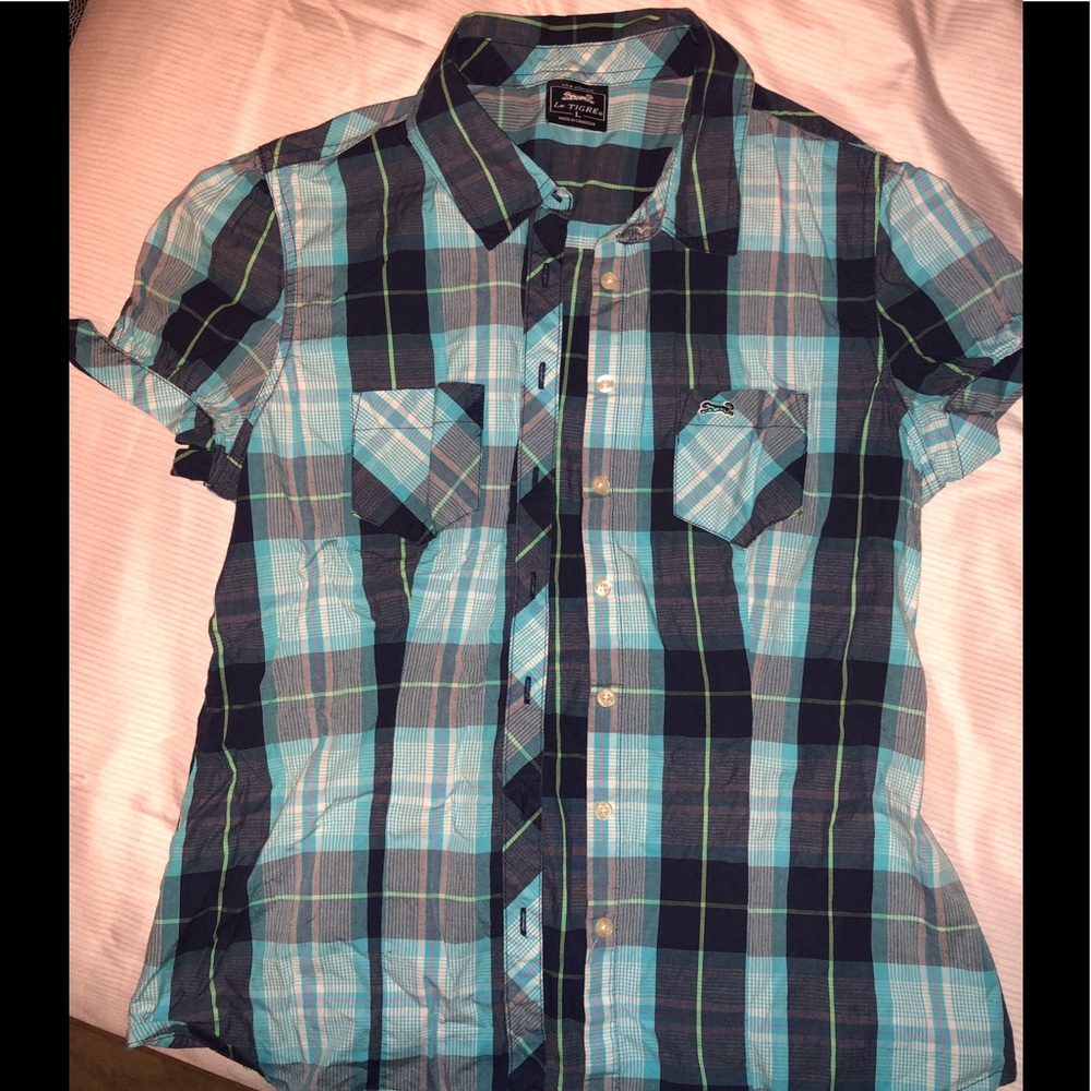 Blue plaid button up